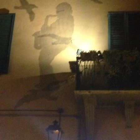Апартаменти Piccolo Monolocale A Due Passi Da Piazza Maggiore Болонья Екстер'єр фото